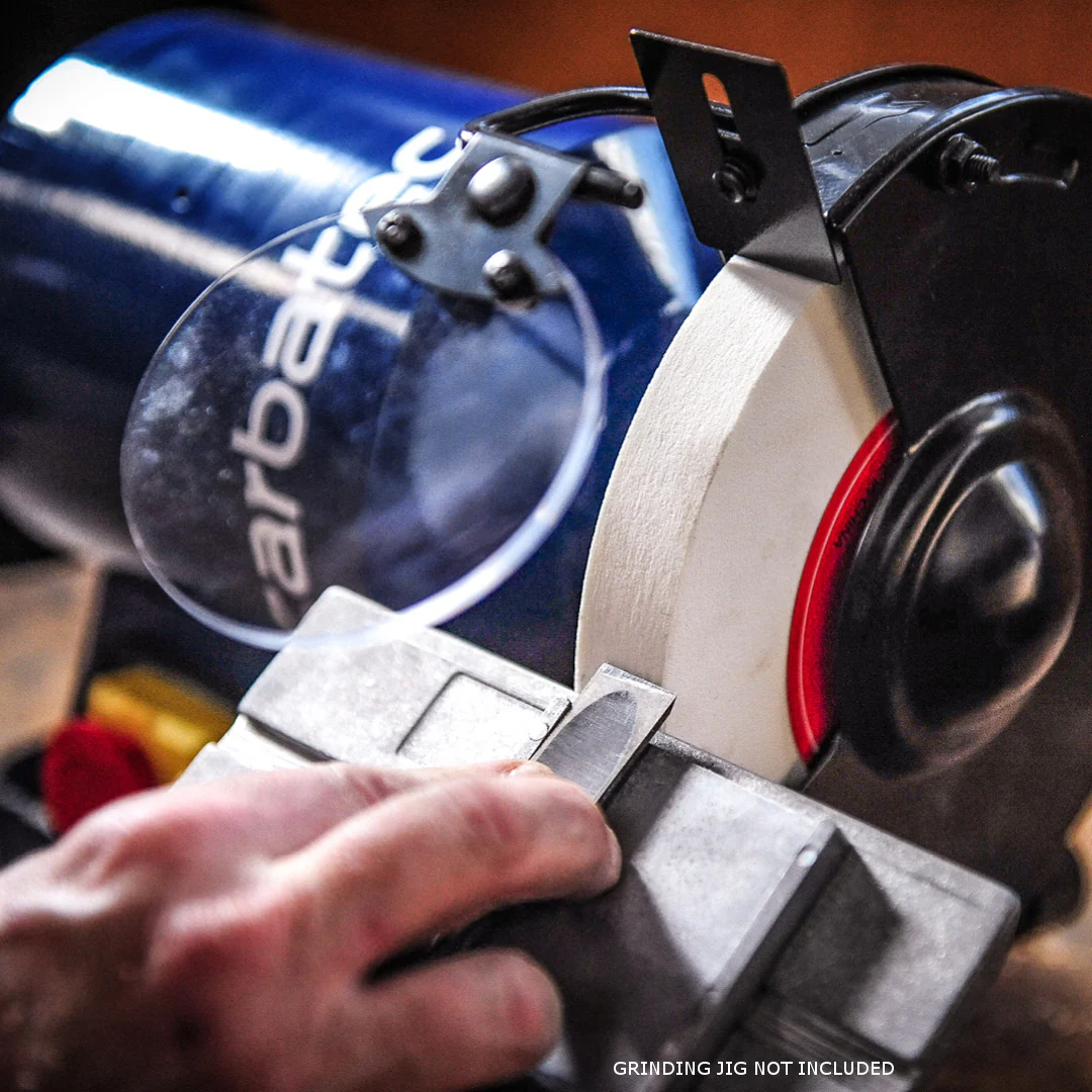 Carbatec 750W (1HP) 200mm Low Speed Bench Grinder - Image 9