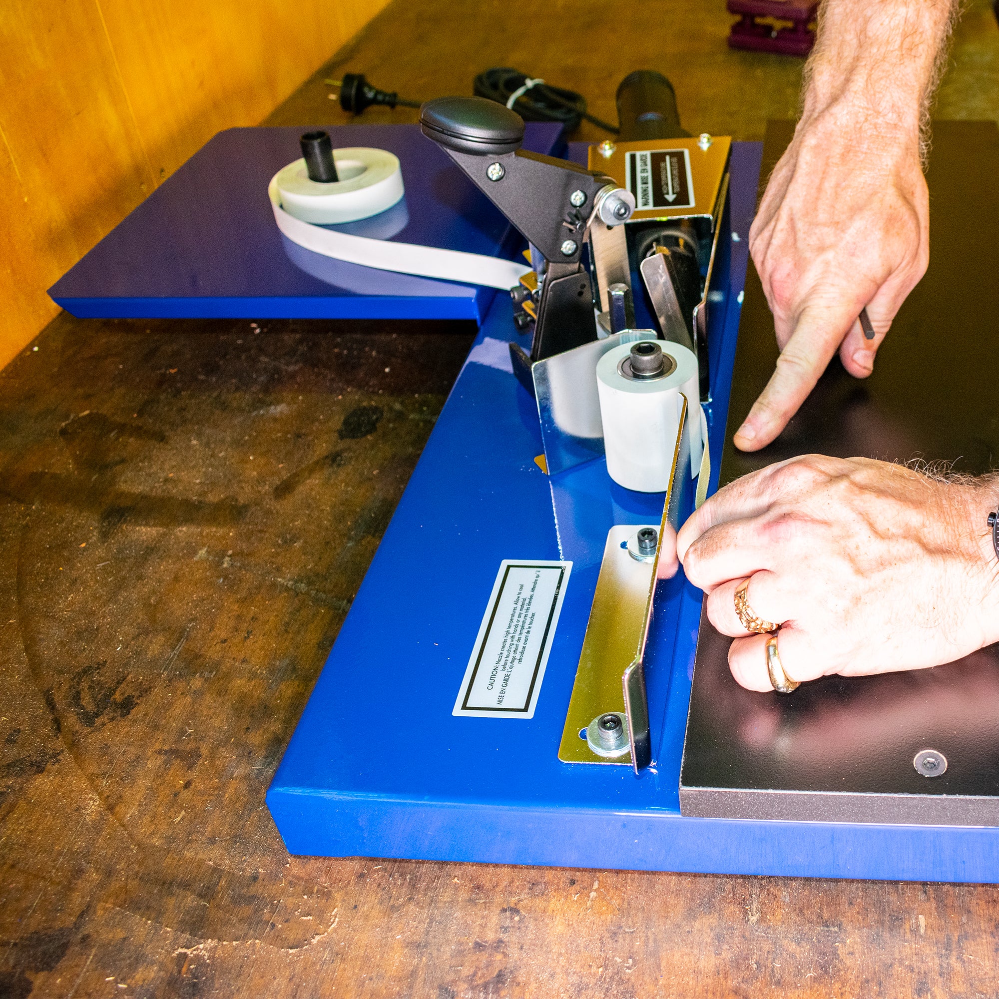 Carbatec Benchtop EdgeBander - Image 4