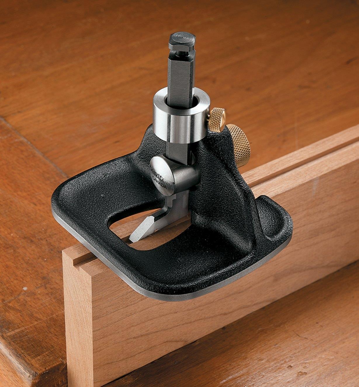 Veritas Medium Router Plane - Image 3