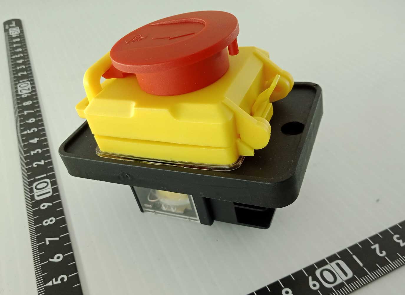Carbatec NVR Replacement Switch - suits many Carbatec machines(56x88mm plate size) - Image 6