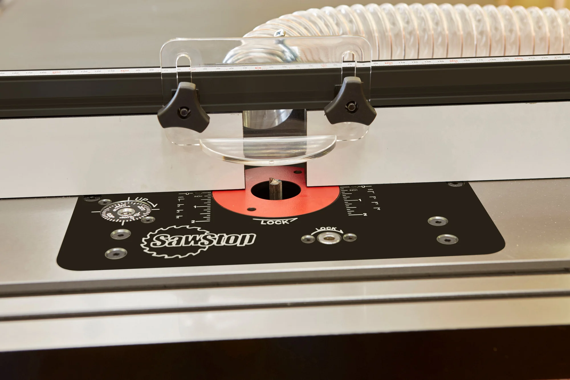 SawStop Router Lift - suit fixed base routers - Image 4