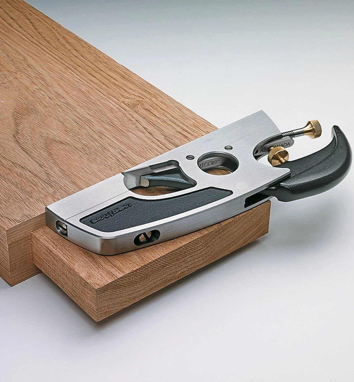 Veritas® Small Shoulder Plane with PM-V11 Blade - Image 3