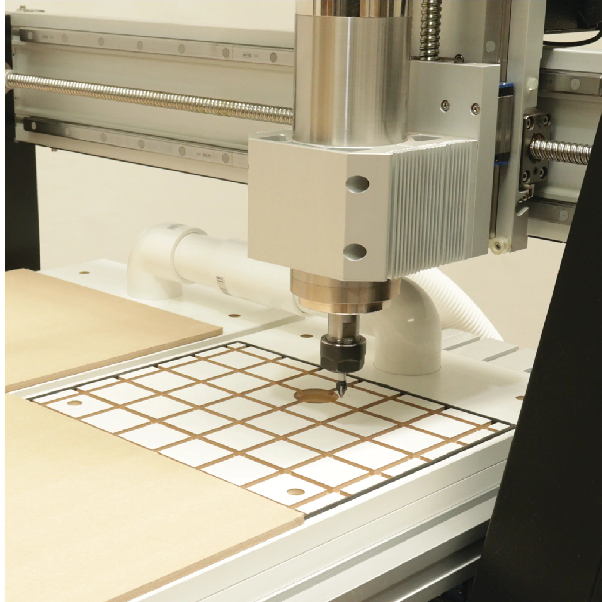 i2R Top Mount Vacuum Clamp Table 610 x 610mm - Complete Kit - Image 4