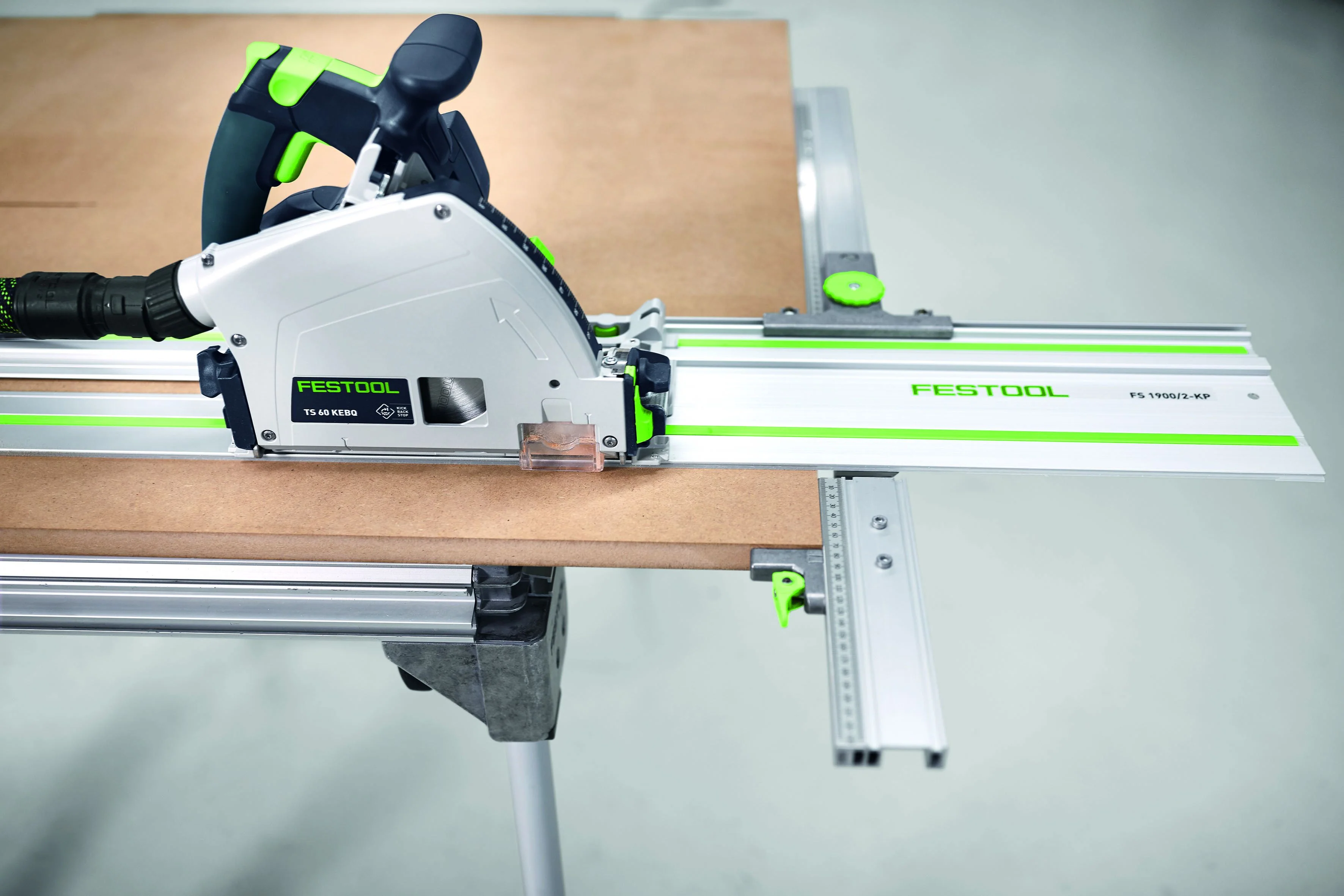 TS 60K 168mm Plunge Cut Saw in Systainer with 1400mm Rail - Image 4